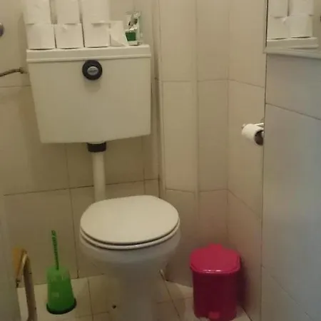 בית אירוח Al-almada-2 פורטו